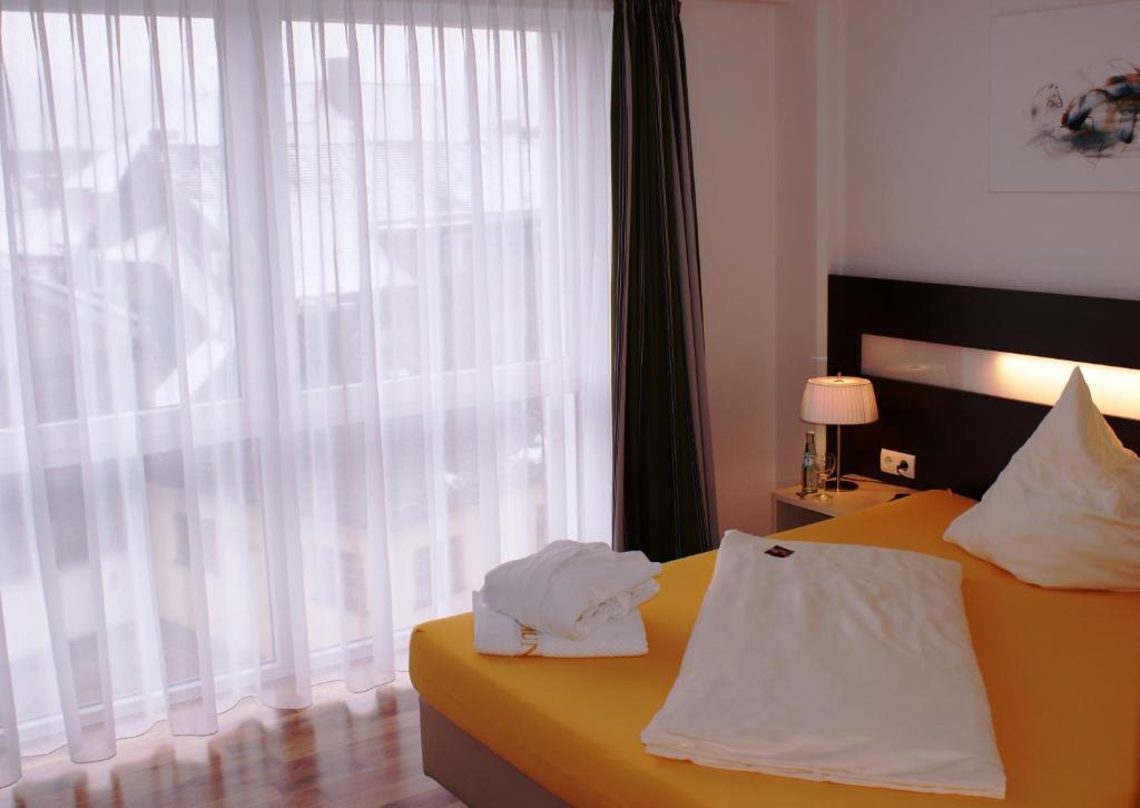 Hotel Im Kornspeicher Marburg Kamer foto